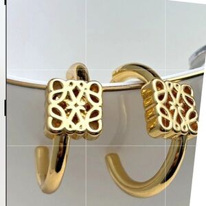 Polished 18kt Gold Plated Half Hoop Earrings with Anagram Motif